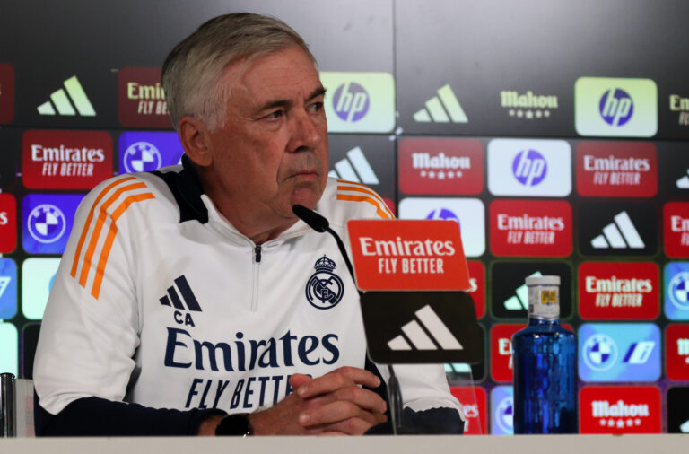 El entrenador italiano Carlo Ancelotti en rueda de prensa